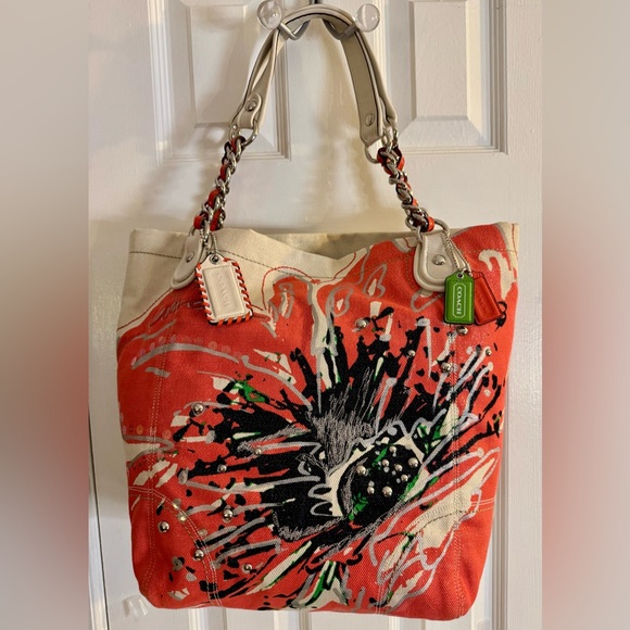 Coach Poppy Placed Flower Bella Tote Canvas Leather Accents Coral Black Green